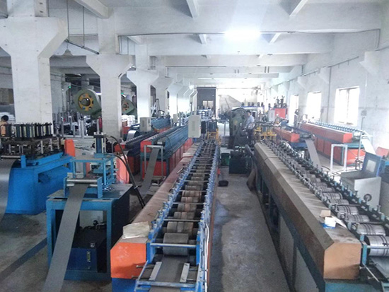 你見過鐵架床生產(chǎn)車間嗎？