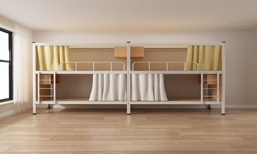 宿舍雙層鐵床上鋪好還是下鋪好？